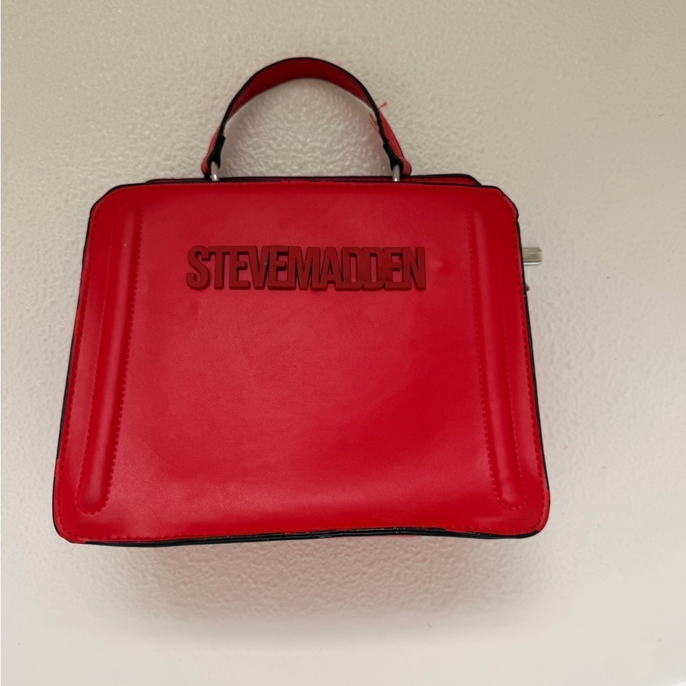 Red Structured Mini Satchel Bag • Chic‎ Everyday Statement Purse